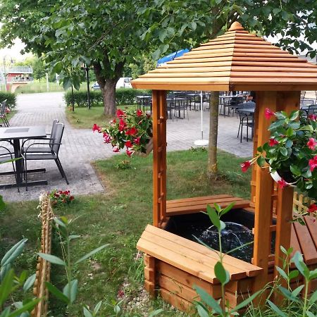 Restaurant El Greco Hostel Gundelfingen an der Donau Εξωτερικό φωτογραφία